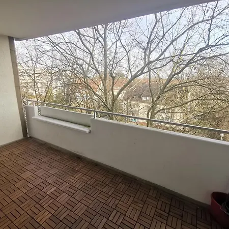 Apartment 2-zimmer 10min To Fair - Max 5 Personen *
