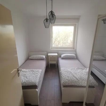 2-zimmer 10min To Fair - Max 5 Personen * Hannover